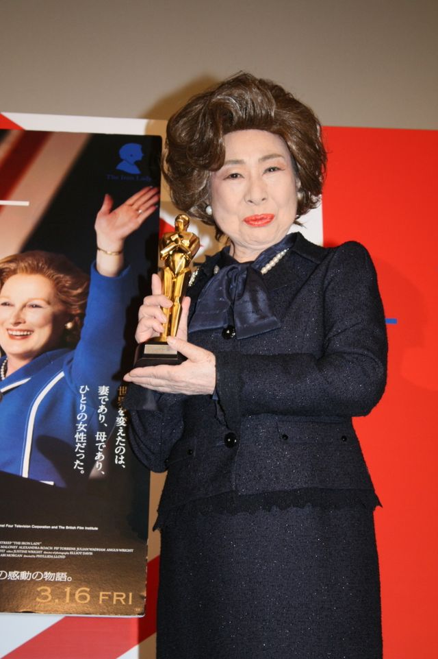 中村玉緒のマーガレット・サッチャー姿満載！映画『マーガレット・サッチャー 鉄の女の涙』大ヒット御礼トークイベント写真ギャラリー（5枚目）