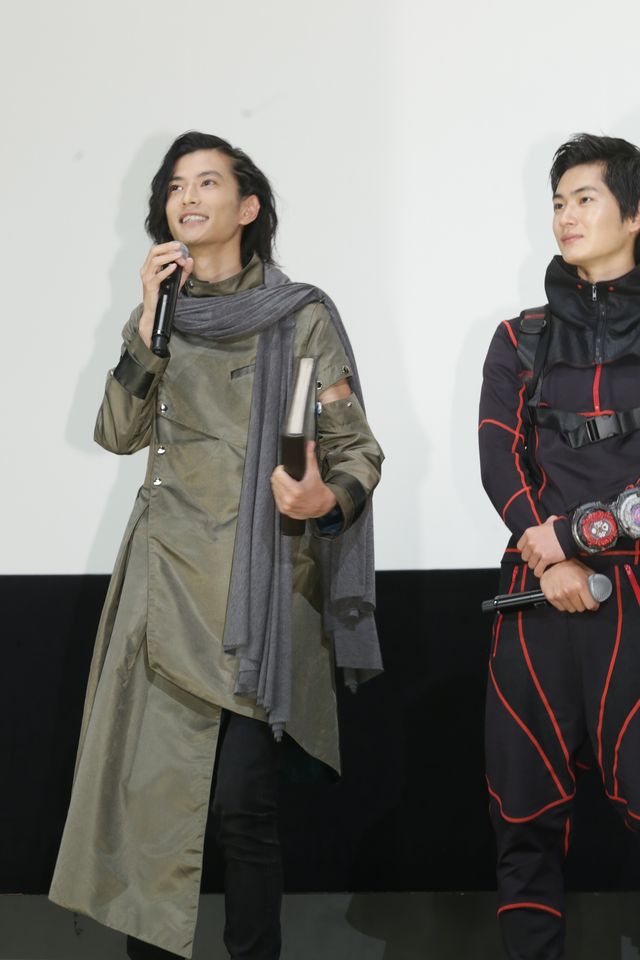 ISSA、変身ポーズを生披露！『劇場版　仮面ライダージオウ Over Quartzer』公開記念舞台あいさつ（5枚目）