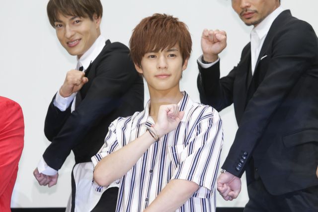 ISSA、変身ポーズを生披露！『劇場版　仮面ライダージオウ Over Quartzer』公開記念舞台あいさつ（19枚目）