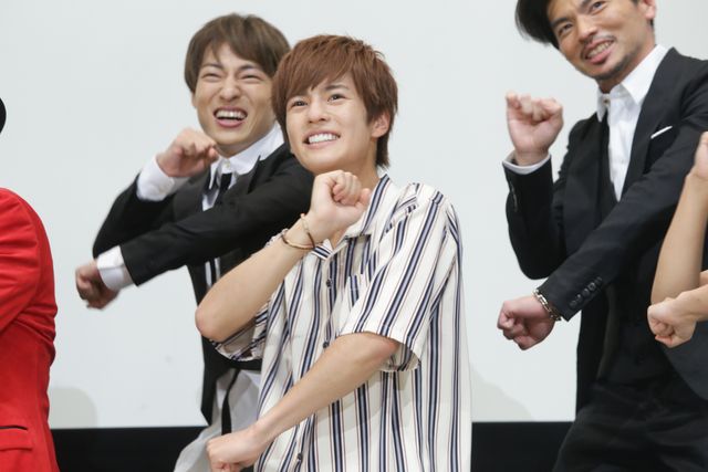 ISSA、変身ポーズを生披露！『劇場版　仮面ライダージオウ Over Quartzer』公開記念舞台あいさつ（23枚目）