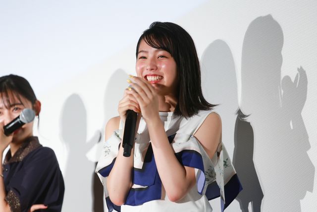 葵わかな、笑顔で登壇！『青夏』女子会舞台あいさつ（5枚目）