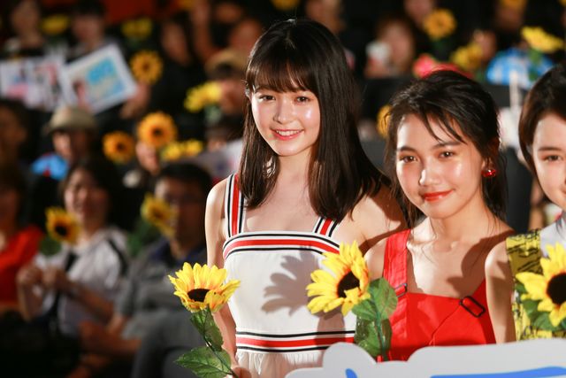 葵わかな、笑顔で登壇！『青夏』女子会舞台あいさつ（9枚目）