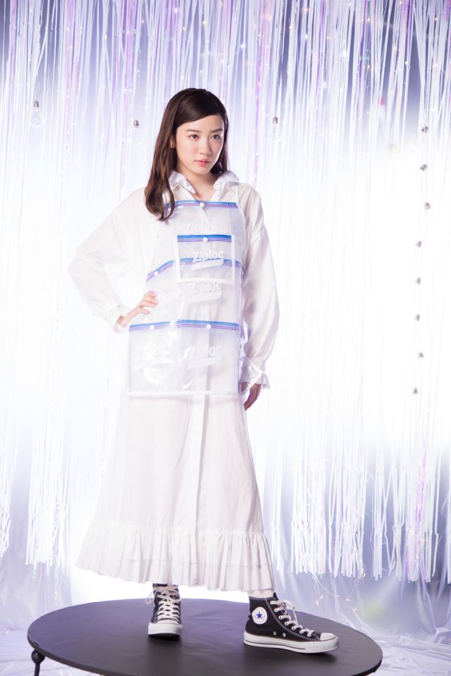 永野芽郁、ハイテンションガールに！WEBムービー「BEAMS テレビショッピング」（9枚目）