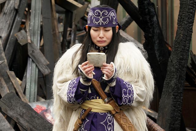 連続ドラマW「ゴールデンカムイ」第4話「殺人ホテルだよ全員集合！」（13枚）（12枚目）