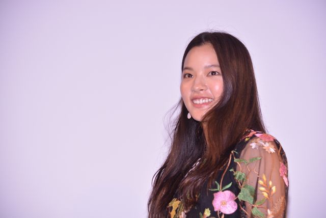 織田梨沙のスケてるドレスがセクシー！映画『STAR SAND －星砂物語－』初日舞台あいさつ：フォトギャラリー