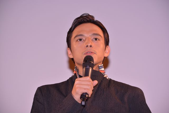 織田梨沙のスケてるドレスがセクシー！映画『STAR SAND －星砂物語－』初日舞台あいさつ（11枚目）