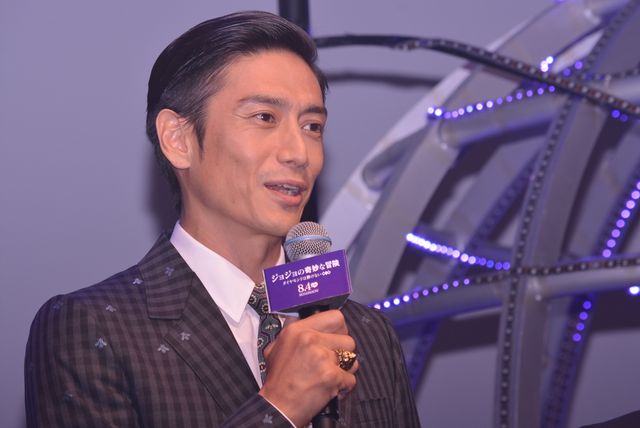 兄・形兆役の岡田将生に熱い視線を送る弟・億泰役の新田真剣佑ほか　『ジョジョの奇妙な冒険　ダイヤモンドは砕けない　第一章』ジャパンプレミア（7枚目）