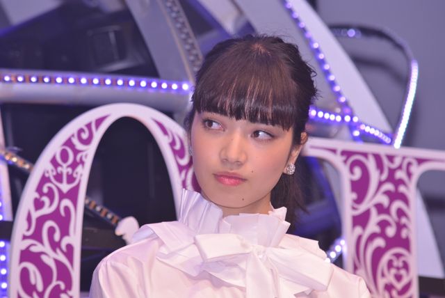 兄・形兆役の岡田将生に熱い視線を送る弟・億泰役の新田真剣佑ほか　『ジョジョの奇妙な冒険　ダイヤモンドは砕けない　第一章』ジャパンプレミア（10枚目）