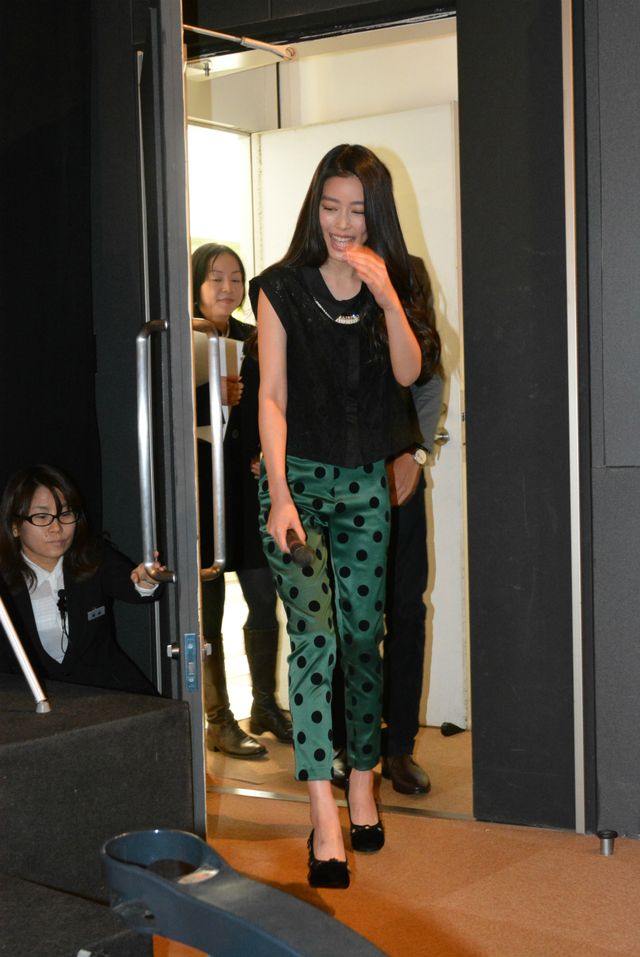 泣かないとニュースにならない!? 映画『ゆるせない、逢いたい』初日舞台あいさつフォトギャラリー:フォトギャラリー