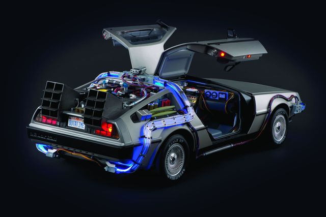 実際に乗ることはできないけど…欲しい！デロリアン1／8スケール【フォトギャラリー】（7枚目）