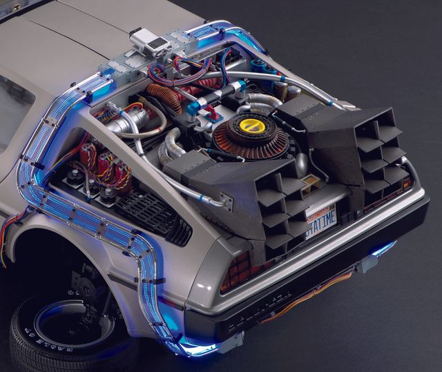 実際に乗ることはできないけど…欲しい！デロリアン1／8スケール【フォトギャラリー】（10枚目）