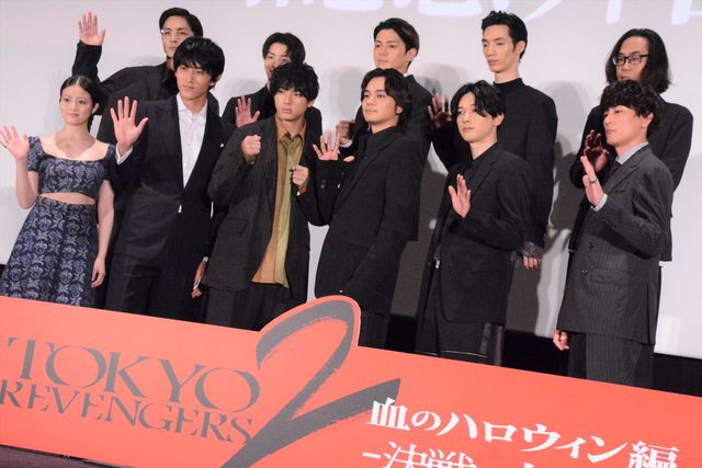 北村匠海、山田裕貴、吉沢亮ら黒スーツで登壇！『東京リベンジャーズ2 血のハロウィン編　－決戦－』公開記念舞台挨拶（2枚目）