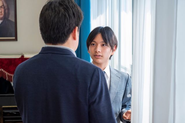 「ひきこもり先生」南出凌嘉の制服姿！（2枚目）