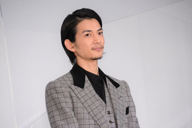 目黒蓮、今田美桜、大西流星ら大正ロマンな衣装で登場！『わたしの幸せな結婚』完成披露舞台あいさつ（2枚目）