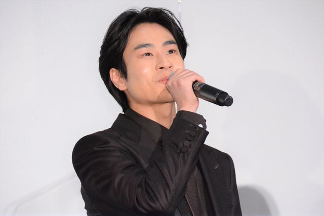 目黒蓮、今田美桜、大西流星ら大正ロマンな衣装で登場！『わたしの幸せな結婚』完成披露舞台あいさつ（8枚目）