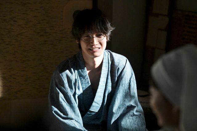 【画像7枚】朝ドラ「風、薫る」シマケン（佐野晶哉）が笑顔で語りかけて…第128回場面写真：フォトギャラリー