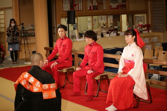 深キョンが馬に乗って登場！映画『偉大なる、しゅららぼん』ヒット祈願イベント（5枚目）