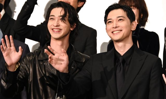 主演映画『国宝』の公開を迎えた吉沢亮と、共演の横浜流星