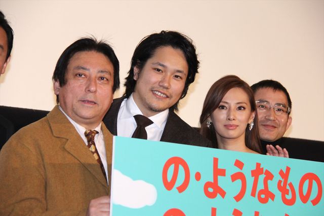 松山ケンイチ&北川景子が和装で登場！　新宿末廣亭で大喜利を披露　画像ギャラリー（10枚目）