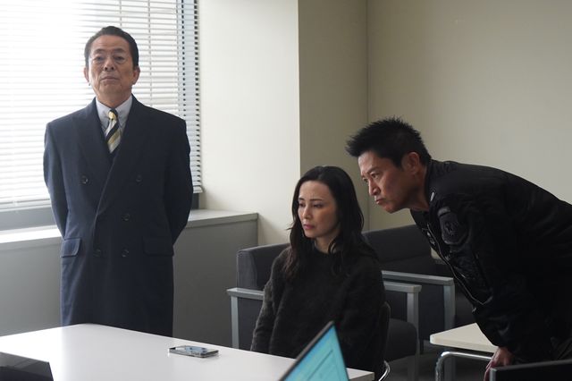 「相棒22」元日SP、3代目相棒・甲斐享の兄が初登場！笛吹悦子に魔の手が迫る（3枚目）