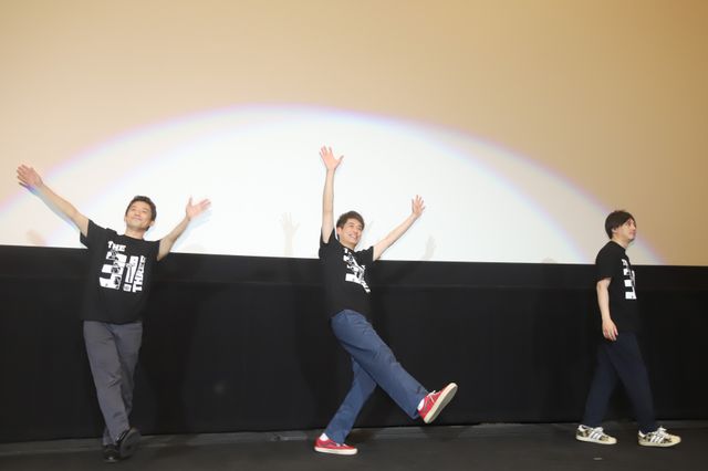 佐藤隆太、岡田義徳、塚本高史が集結！『THE3名様　～リモートだけじゃ無理じゃね？～』初日舞台あいさつ：フォトギャラリー