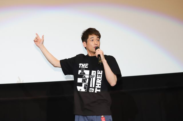 佐藤隆太、岡田義徳、塚本高史が集結！『THE3名様　～リモートだけじゃ無理じゃね？～』初日舞台あいさつ（4枚目）