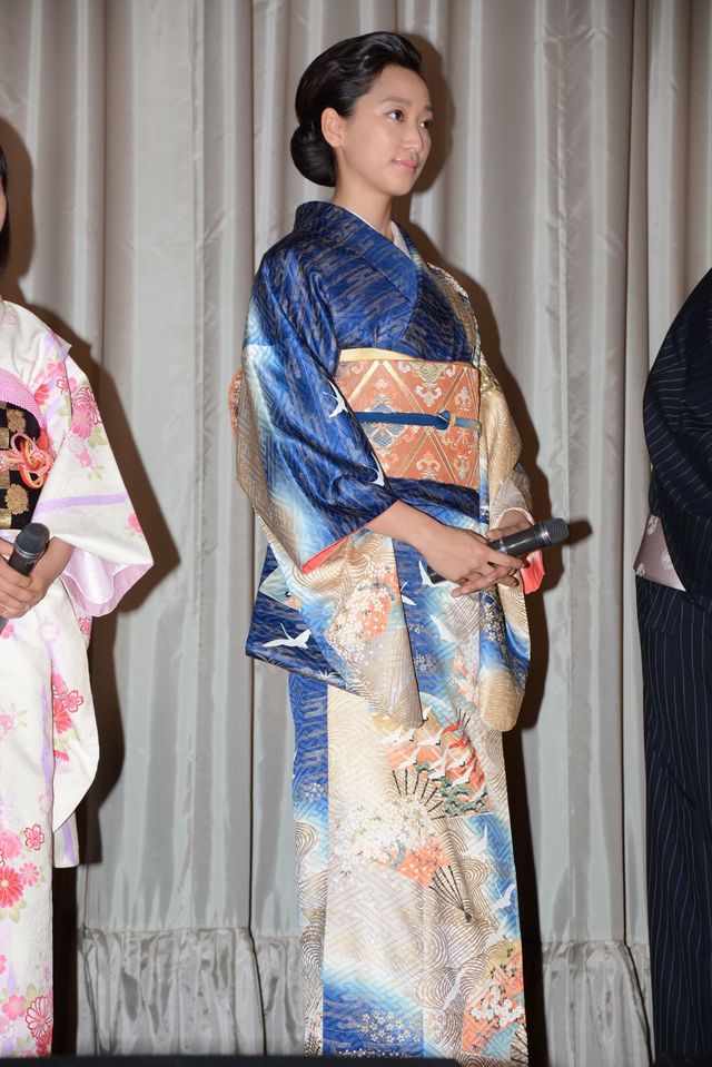 艶やかな着物で登場した杏！『百日紅～Miss HOKUSAI～』初日舞台あいさつ【フォトギャラリー】（8枚目）