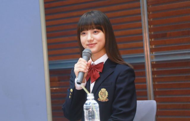 清原果耶が制服姿で応援マネージャーに意気込み！（3枚目）