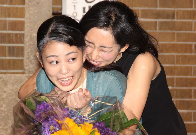 高畑充希が涙ながらに感謝！NHK連続テレビ小説「とと姉ちゃん」クランクアップフォトギャラリー：フォトギャラリー