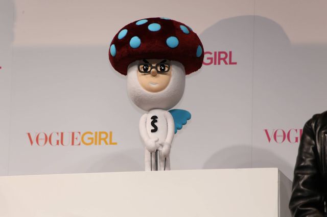 小松菜奈、占い師・しいたけ.と笑顔でトーク「VOGUE GIRL」特別増刊号出版発表会（7枚目）