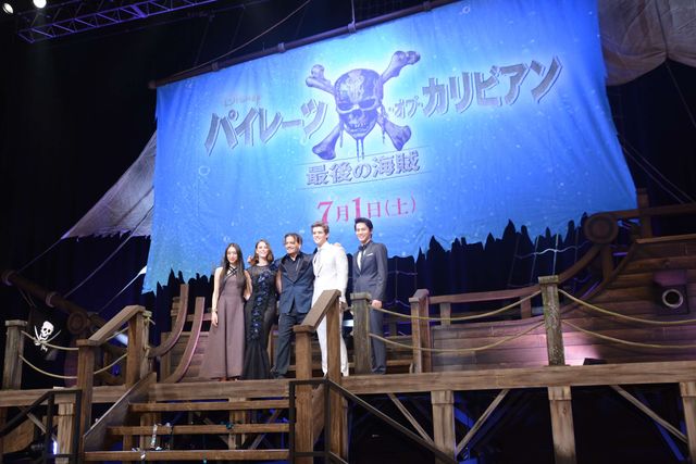 ジョニー・デップ、中川大志＆栗山千明に再会ハグも！『パイレーツ・オブ・カリビアン／最後の海賊』夏祭りプレミア！（11枚目）