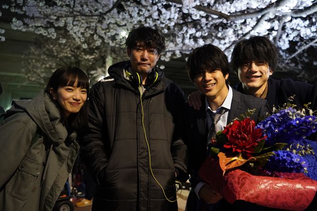 みんな笑顔！『余命10年』メイキング画像（5枚目）