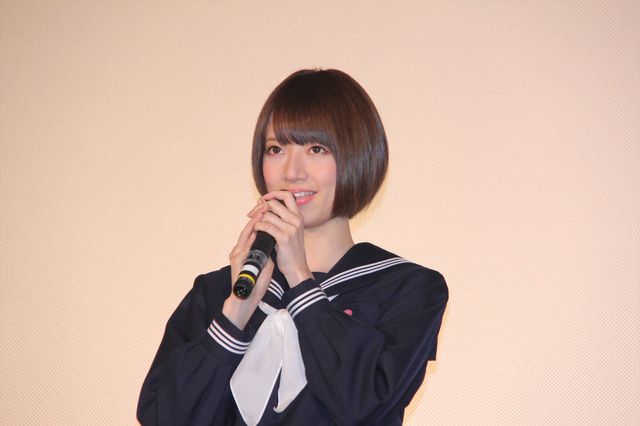 乃木坂46・秋元真夏、ドキドキのキスシーン語る　画像ギャラリー（10枚目）