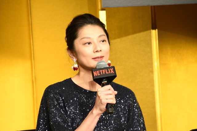 綾野剛、豊川悦司らNetflix「地面師たち」完成報告会の模様（20枚目）