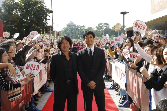 西島秀俊、北九州凱旋に1,500人殺到！フォトギャラリー（2枚目）