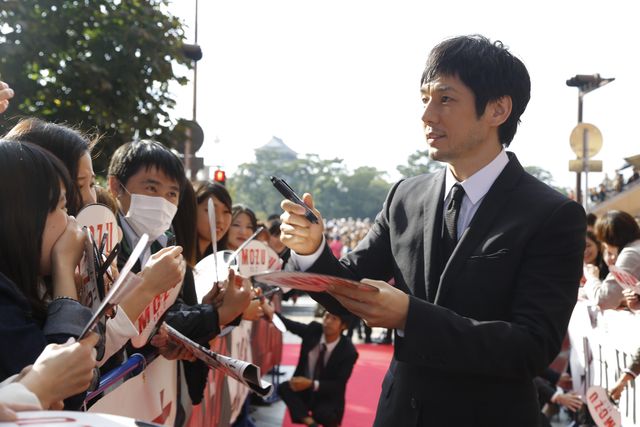 西島秀俊、北九州凱旋に1,500人殺到！フォトギャラリー（7枚目）