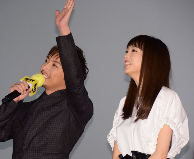 山本舞香の美脚～！『暗殺教室～卒業編～』公開記念舞台あいさつ【フォトギャラリー】（7枚目）