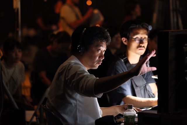 綾瀬はるかと原爆被害者たちの遺影　映画『いしぶみ』写真ギャラリー（5枚目）