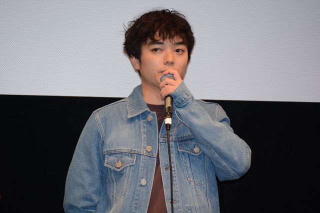 染谷将太、水野絵梨奈、渋川清彦、村上淳らがギターで鏡割り！『ソレダケ／that's it』初日舞台あいさつフォトギャラリー（3枚目）