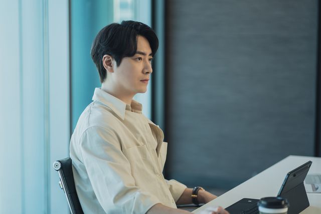 キム・ソンチョル演じるジウンが切ない！韓国ドラマ「その年、私たちは」場面カット（7枚目）