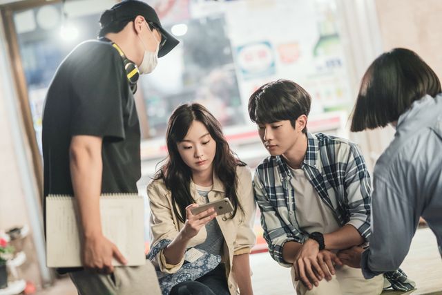 キム・ソンチョル演じるジウンが切ない！韓国ドラマ「その年、私たちは」場面カット（30枚目）