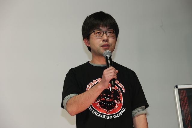 『野球どアホウ未亡人』の監督最新作！吉田伶香主演『翔んだタックル大旋風』初日舞台あいさつ（7枚目）