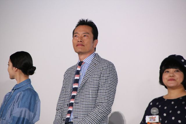 イケメンスマイルがまぶしい……!!『映画　妖怪ウォッチ　空飛ぶクジラとダブル世界の大冒険だニャン！』初日舞台あいさつフォトギャラリー（10枚目）