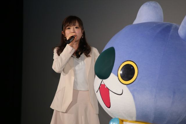 イケメンスマイルがまぶしい……!!『映画　妖怪ウォッチ　空飛ぶクジラとダブル世界の大冒険だニャン！』初日舞台あいさつフォトギャラリー（20枚目）