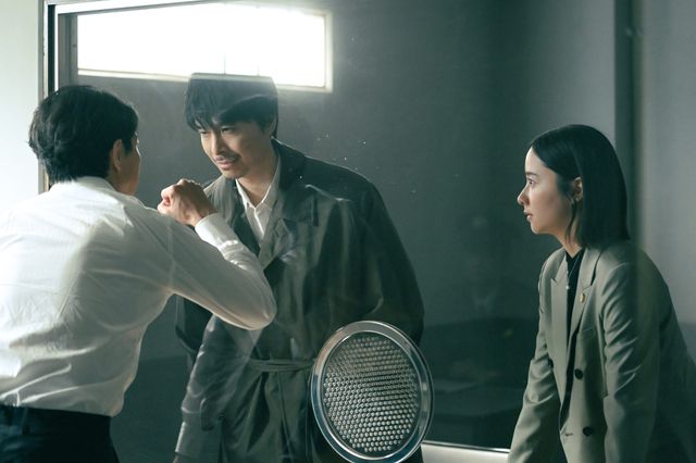 まさかの裏切り…「アンチヒーロー」第9話場面写真（ネタバレあり）：フォトギャラリー