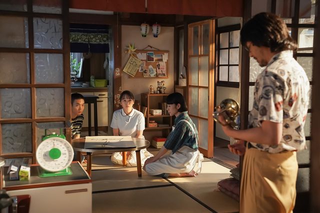 トランペットを手に…「カムカムエヴリバディ」第93回の場面写真（2枚目）