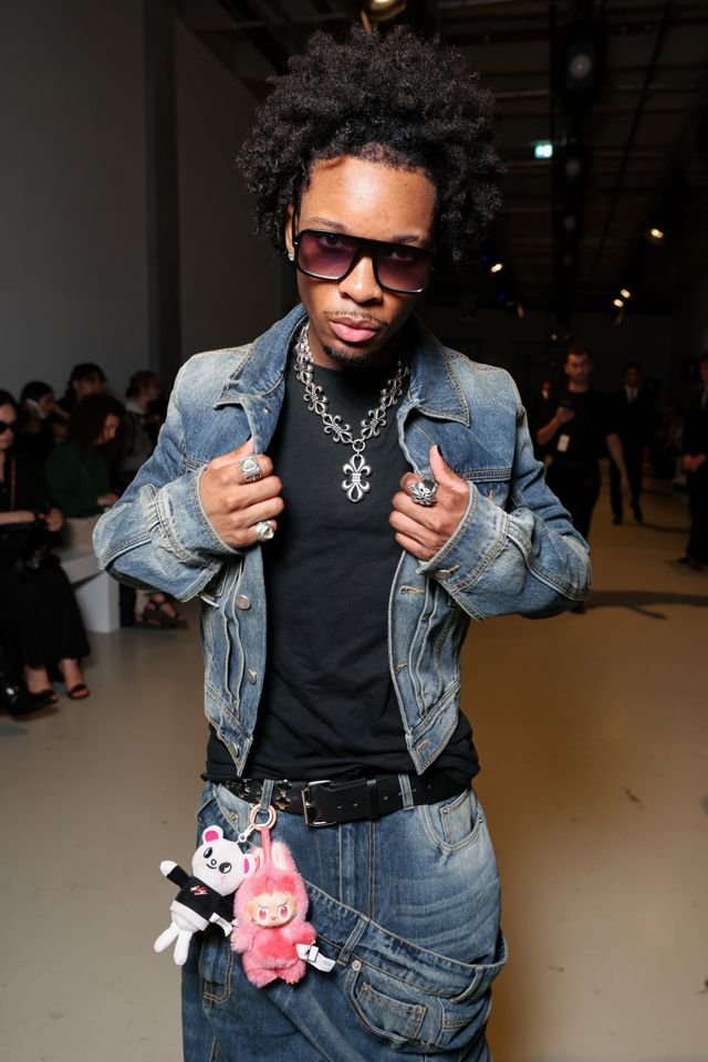 歌手のD4vd（4枚目）