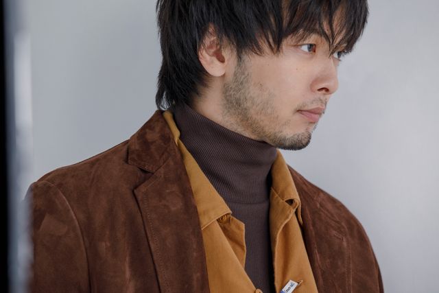 中村倫也、撮りおろしインタビューカット（6枚目）