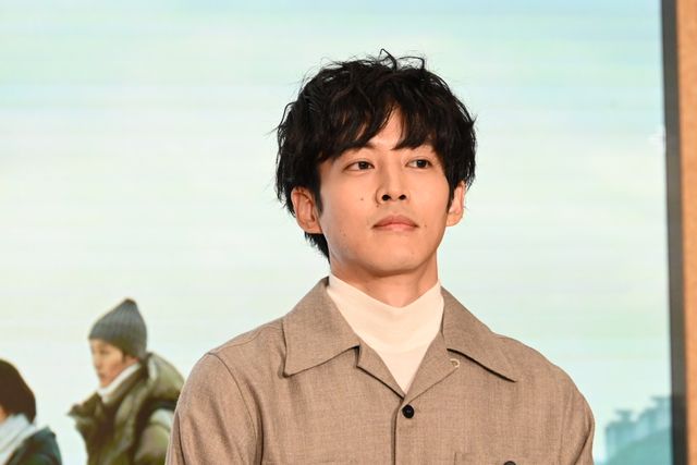 松たか子×多部未華子×松坂桃李×星野源×チュ・ジョンヒョク「スロウトレイン」会見で仲良しトーク（11枚目）