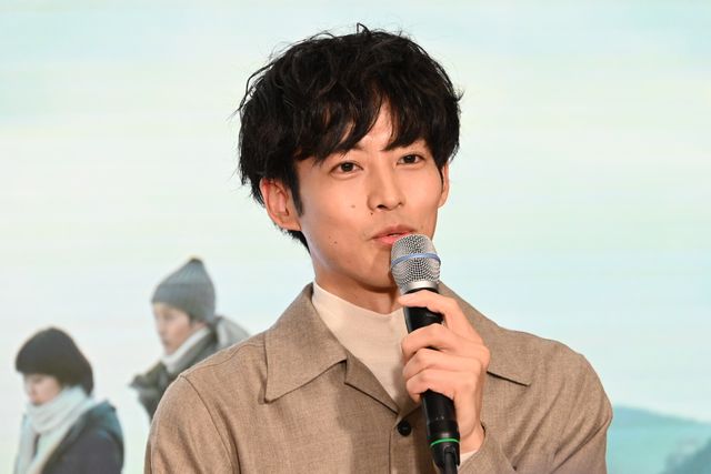 松たか子×多部未華子×松坂桃李×星野源×チュ・ジョンヒョク「スロウトレイン」会見で仲良しトーク（12枚目）